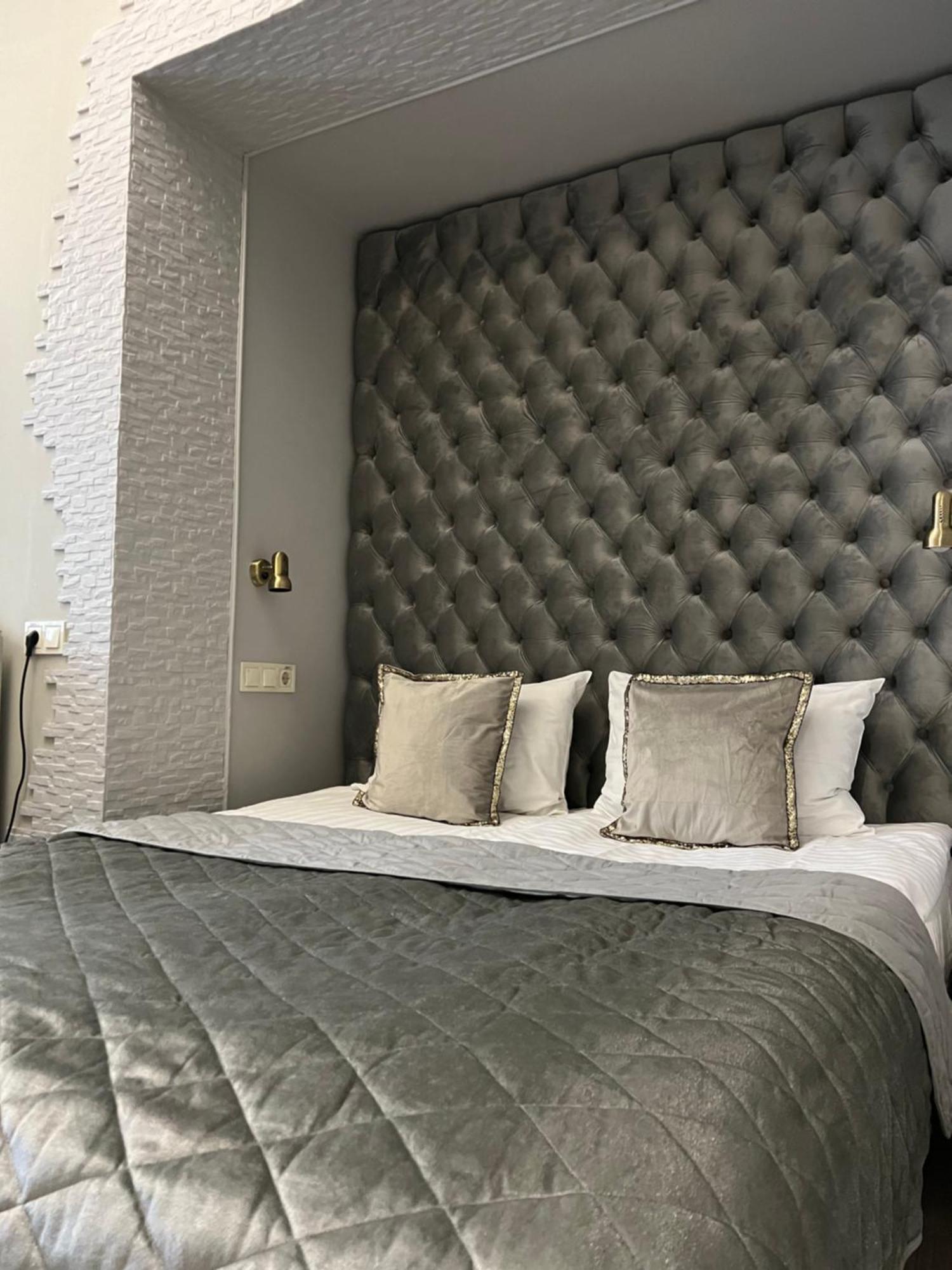 Family Residence Boutique Hotel Lviv Szoba fotó